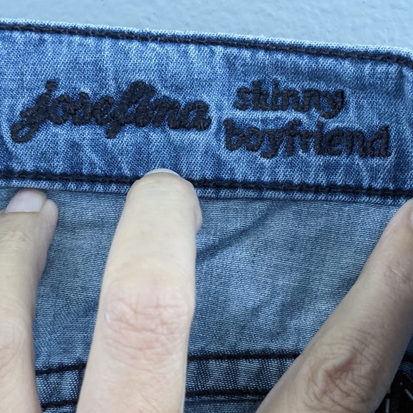 7 For All Mankind boyfriend jeans - Picture 4 of 4